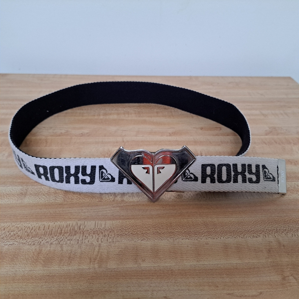 Roxy Black and White Belt with Silver Buckle